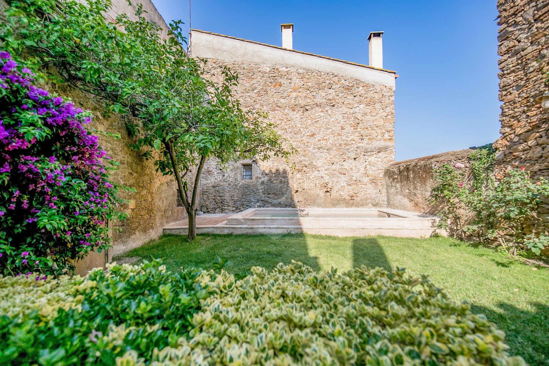 A REFUGE IN EMPORDA